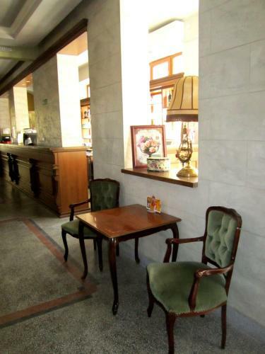 Hostal Guest House Anna Caffe