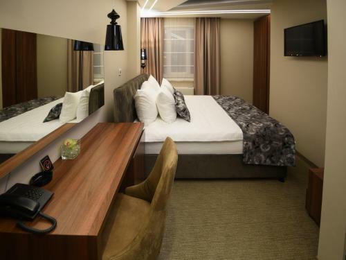 Hotel Ideo Lux