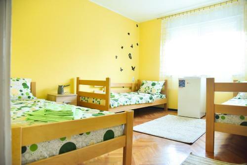 Hostal Preno?i?te Pilot