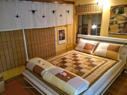 Hostal Guesthouse & Camp For Adventurers Urban Guerrilla