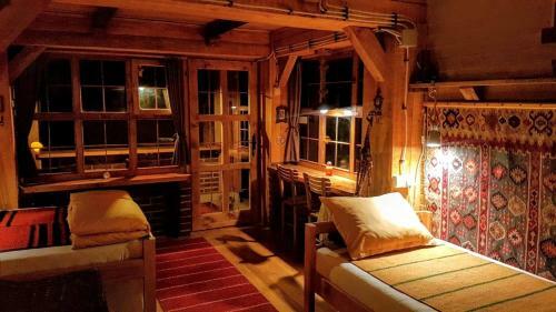 Hostal Guesthouse & Camp For Adventurers Urban Guerrilla