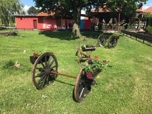 Motel Stari Hrast
