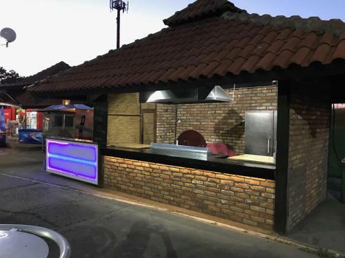 Motel Stari Hrast