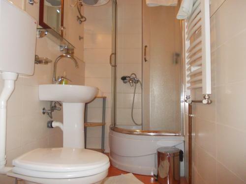 Bed & Breakfast Ku?a Za Odmor "karalic"