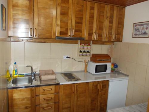 Bed & Breakfast Ku?a Za Odmor "karalic"