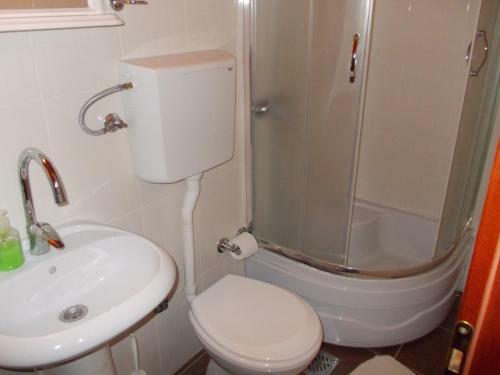 Bed & Breakfast Ku?a Za Odmor "karalic"