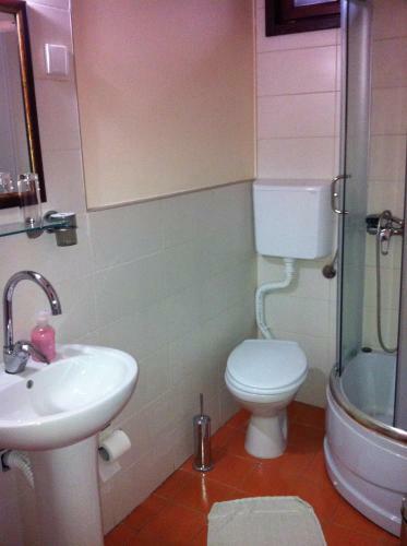 Bed & Breakfast Ku?a Za Odmor "karalic"