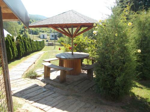 Bed & Breakfast Ku?a Za Odmor "karalic"