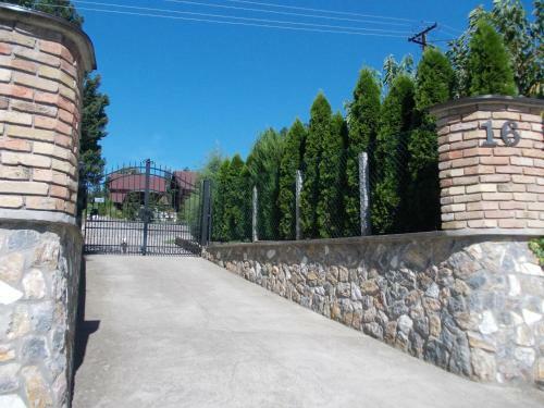 Bed & Breakfast Ku?a Za Odmor "karalic"