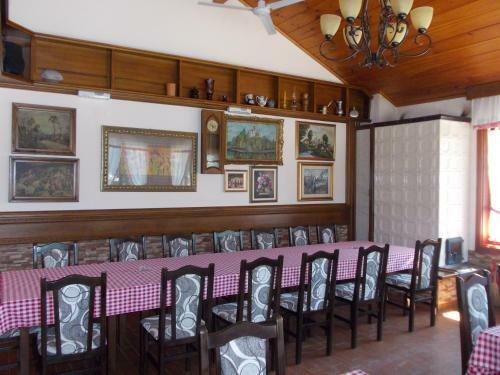 Bed & Breakfast Ku?a Za Odmor "karalic"