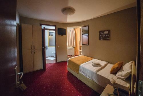 Hotel Bell
