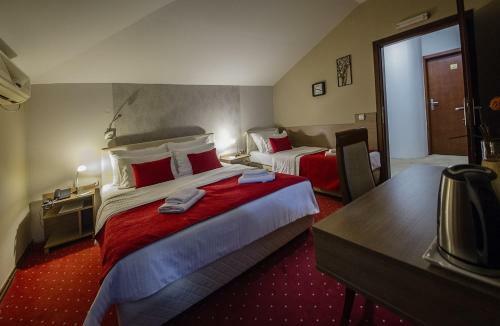 Hotel Bell