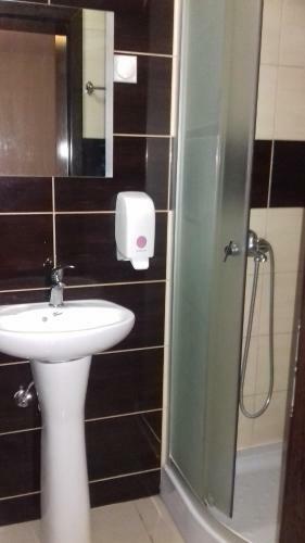 Hostal Asterix Rooms