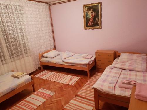 Hostal Apartmani Dssn