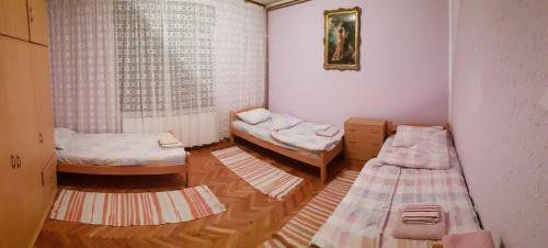 Hostal Apartmani Dssn