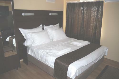 Hostal Rooms Villa Anna
