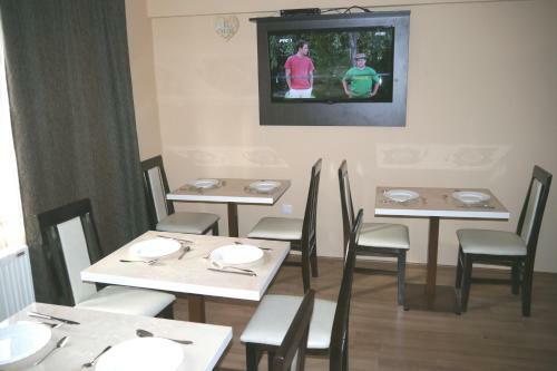 Hostal Rooms Villa Anna