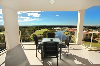 Hotel Pelican Waters Golf Resort & Spa