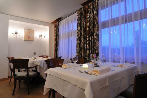 Hotel H�tel Restaurant Cave Bel-air