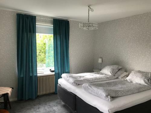 Bed & Breakfast L�nsmansg�rden �dalen