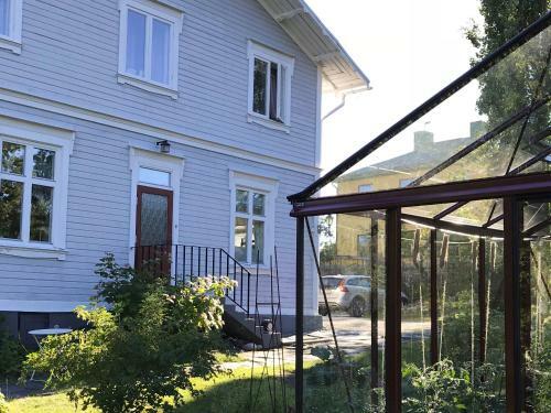 Bed & Breakfast L�nsmansg�rden �dalen