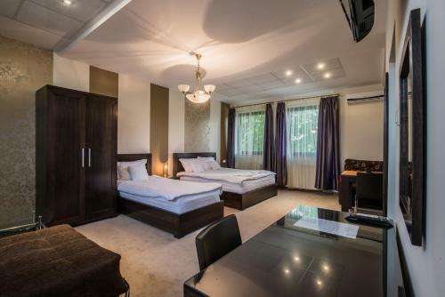 Hostal Guesthouse Villa Milano