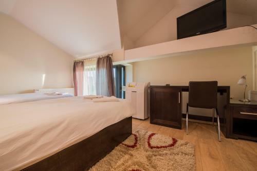 Hostal Guesthouse Villa Milano