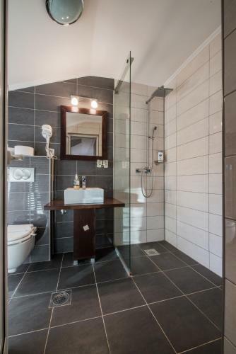 Hostal Guesthouse Villa Milano