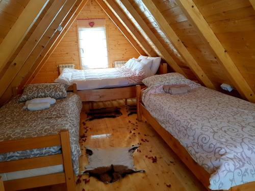Lodge Ljubiska Previja