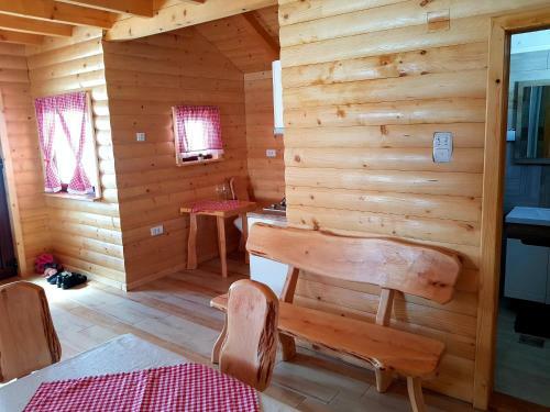 Lodge Ljubiska Previja