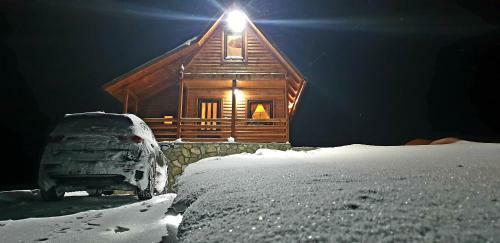 Lodge Ljubiska Previja