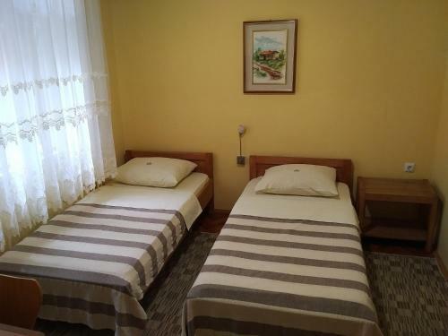 Hostal Laguna Green Guest House