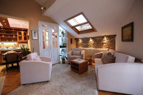 Magic Apartment
