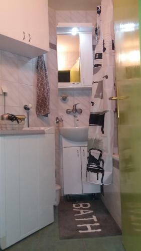Sweet Home Center Apartment