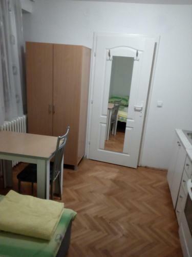 Hostel Corner 021