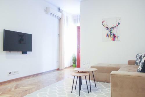 Stan Na Dan Astoria Apartmani