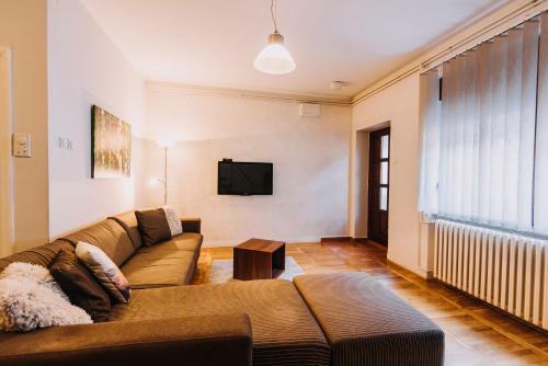 Stan Na Dan Astoria Apartmani