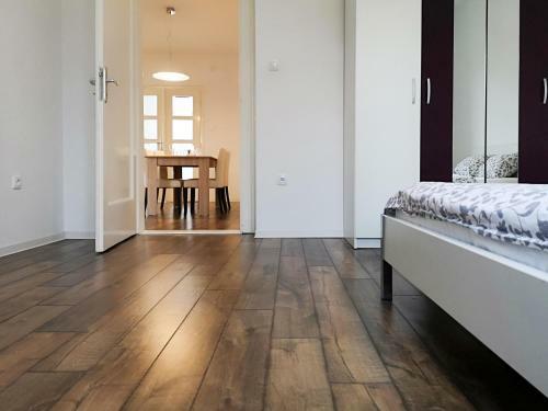 Stefana Stefanovica II Apartment