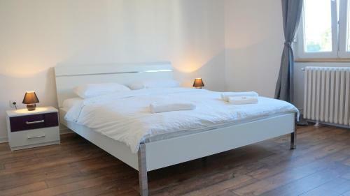 Stefana Stefanovica II Apartment