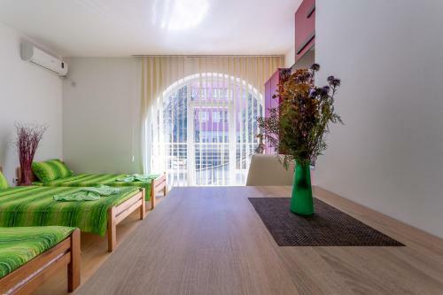 Hostal Guesthouse Sunny