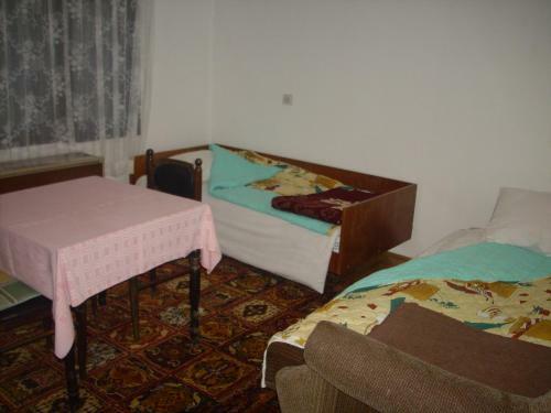Hostal Guest House Nada