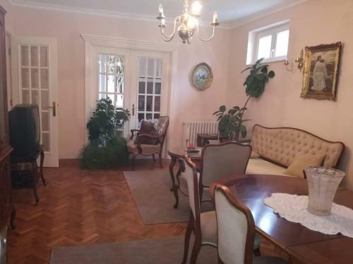 Hostal Vila Jelena