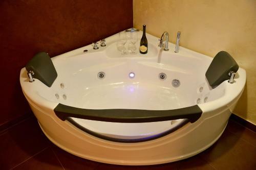 Hostal Avenia