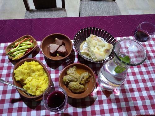Hostal "pivnica I Smestaj Jovanovic"- Rogljevacke Pivnice