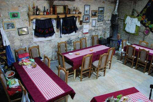 Hostal "pivnica I Smestaj Jovanovic"- Rogljevacke Pivnice