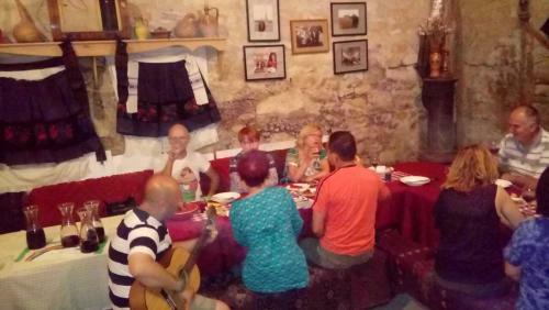 Hostal "pivnica I Smestaj Jovanovic"- Rogljevacke Pivnice