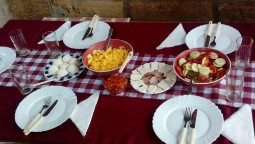 Hostal "pivnica I Smestaj Jovanovic"- Rogljevacke Pivnice