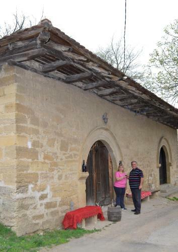 Hostal "pivnica I Smestaj Jovanovic"- Rogljevacke Pivnice