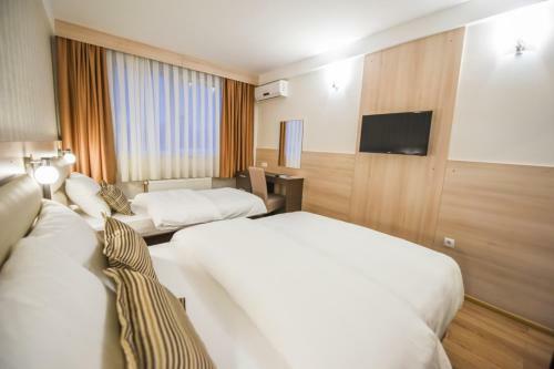 Hotel Po?ega