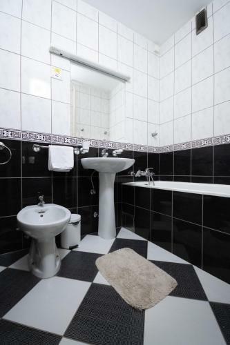 Hotel Dunav Po?arevac
